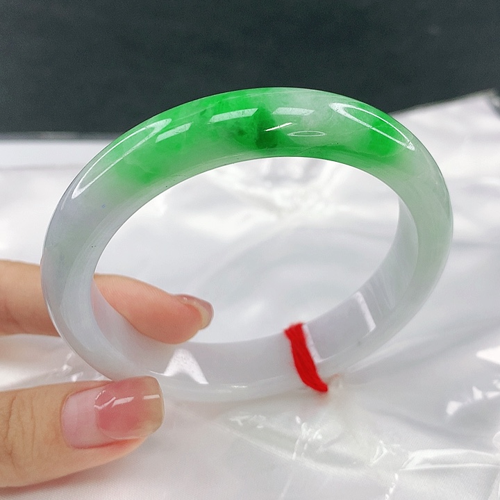 翡翠未镶嵌手镯圈57.6，18025