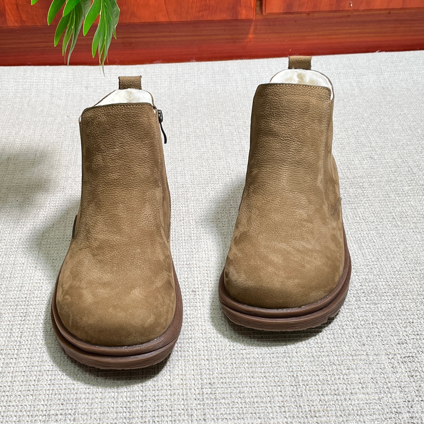 加厚皮毛一体情侣保暖雪地靴高帮男女同款羊毛东北棉靴冬马丁靴