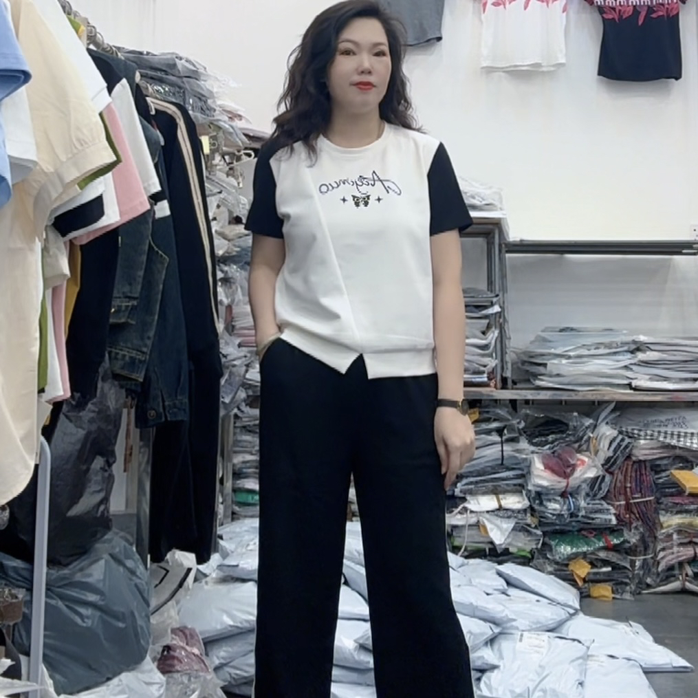 （芬芬家）新款时尚休闲百搭套装525