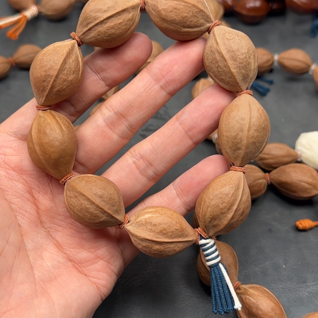 迷***向橄榄核手串2.1✖️3.0头货