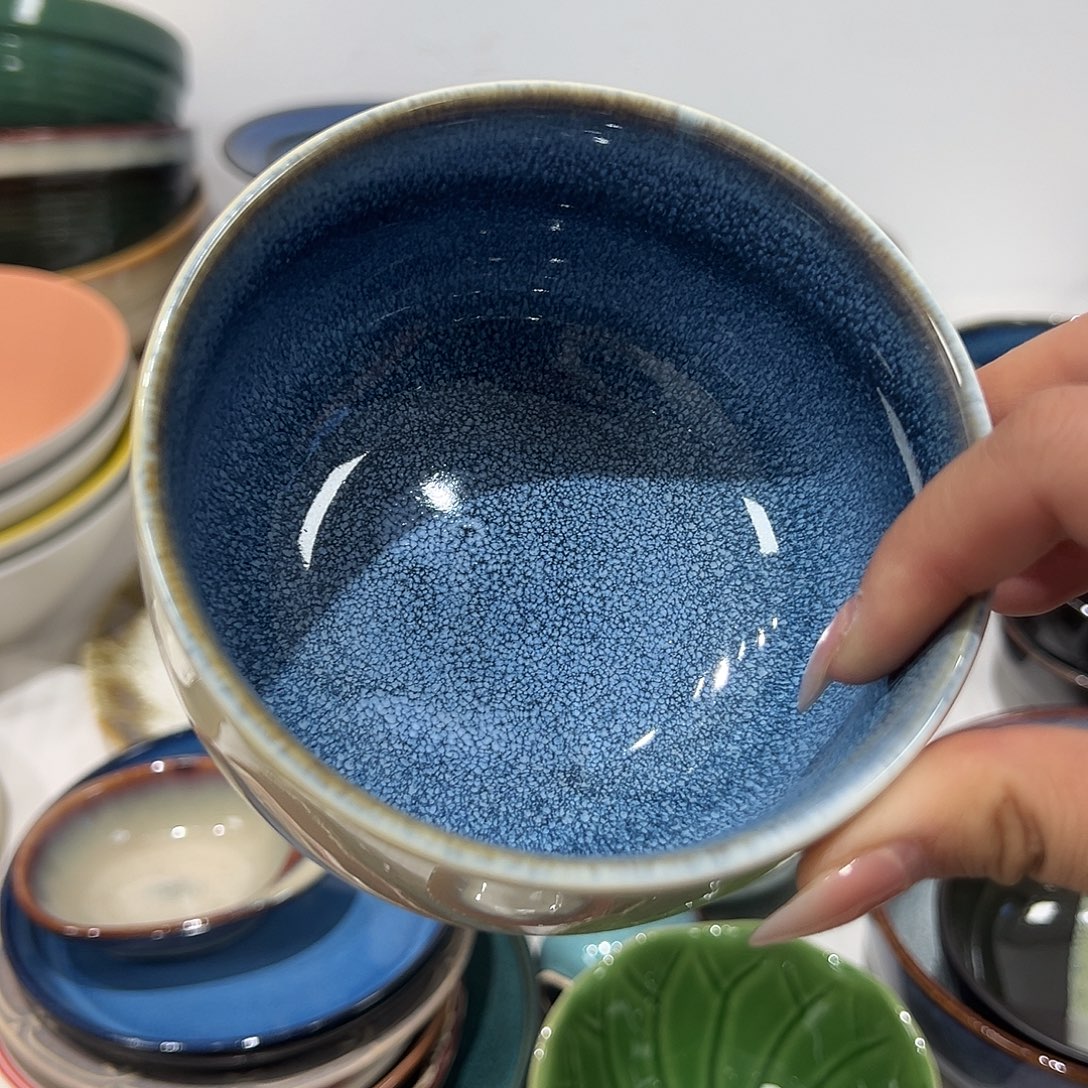窑变八件。             
