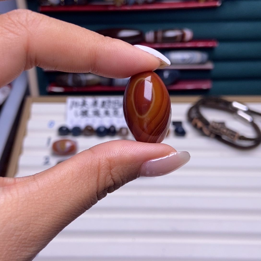 清***字玛瑙/玉髓合金颈饰