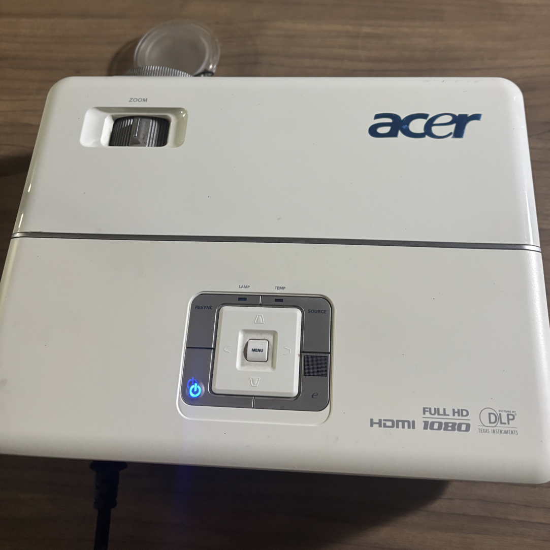 二手 宏基1080p投影仪 运费自理