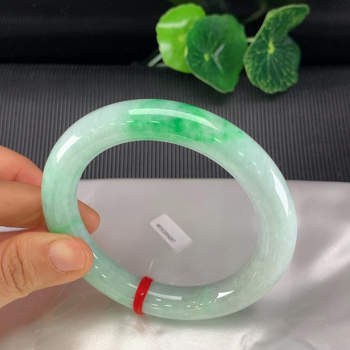 翡翠手镯未镶嵌圆条57