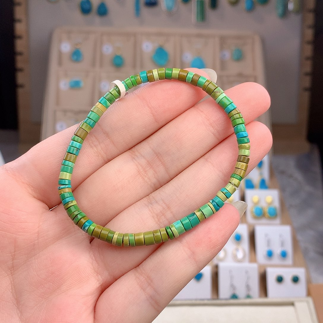 未镶嵌绿松石手链