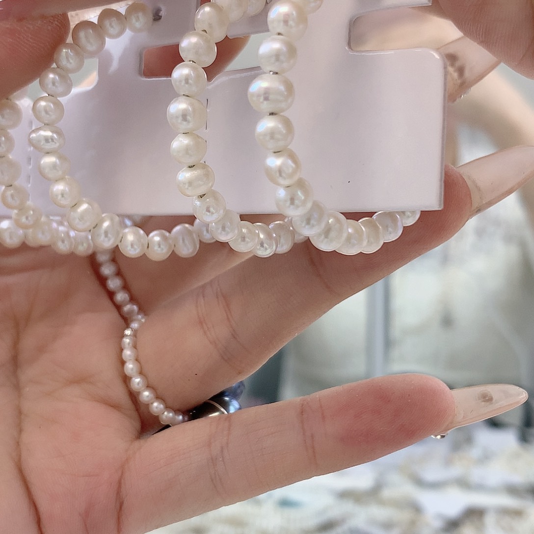 银S925镶嵌耳饰淡水珍珠大c