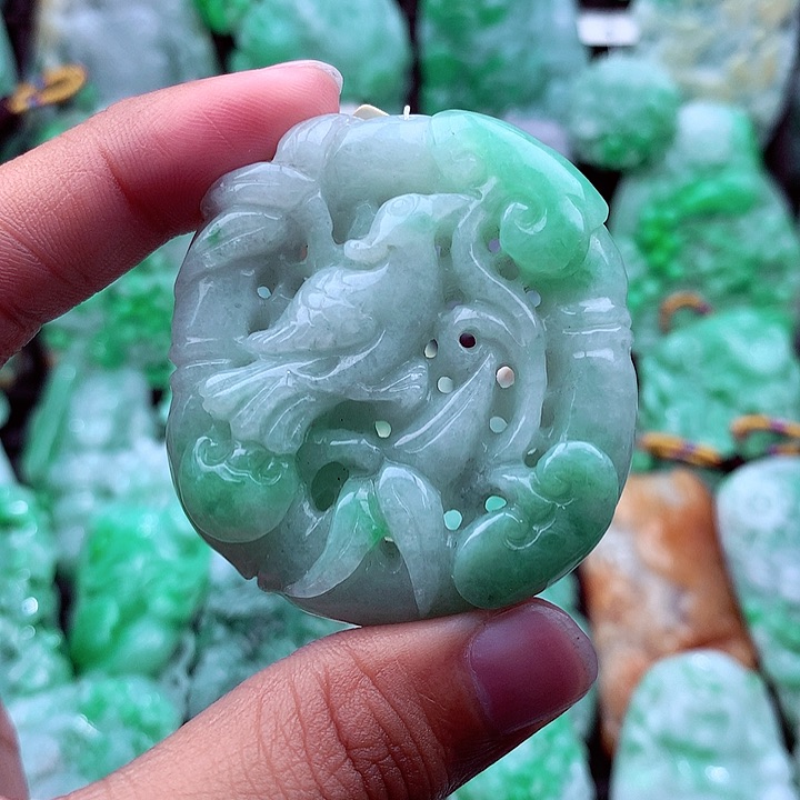 翡翠吊坠(不含链)未镶嵌
