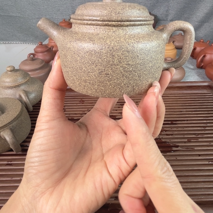 紫砂茶壶紫砂……………………