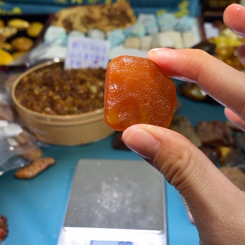 【闪购商品】琥珀珠宝奇石未镶嵌