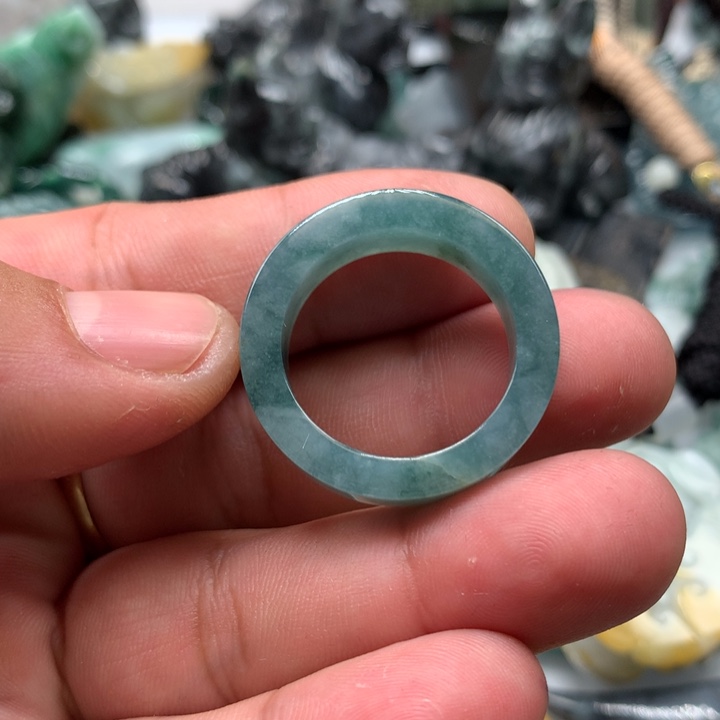 翡翠颈饰未镶嵌保真天然a货翡翠