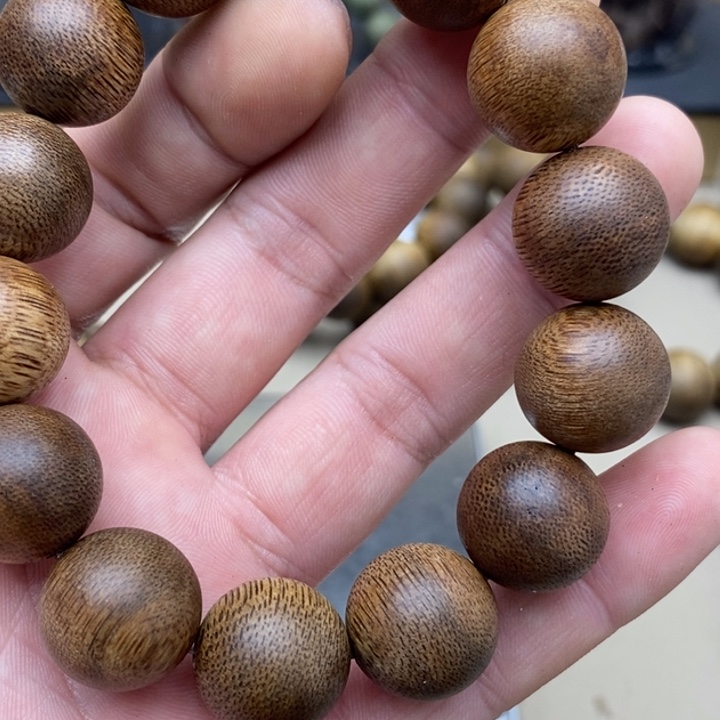 沉香碎屑沉香越南芽庄野生白奇1.7