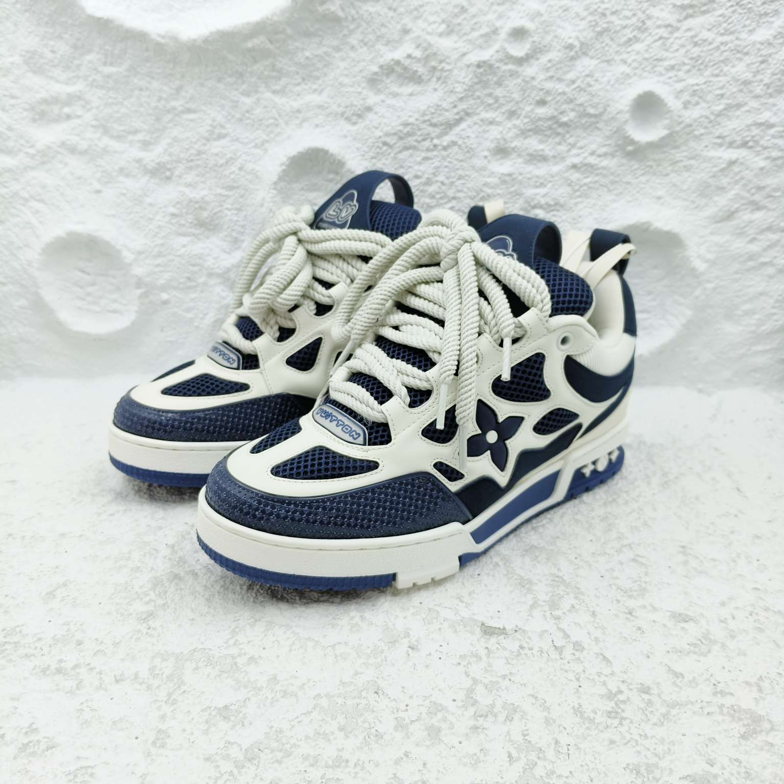99新 LouisVuitton/路易威登 4码/38码/蓝白skate/潮鞋A1651