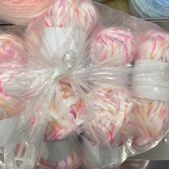 毛线不知道叫啥的粉白