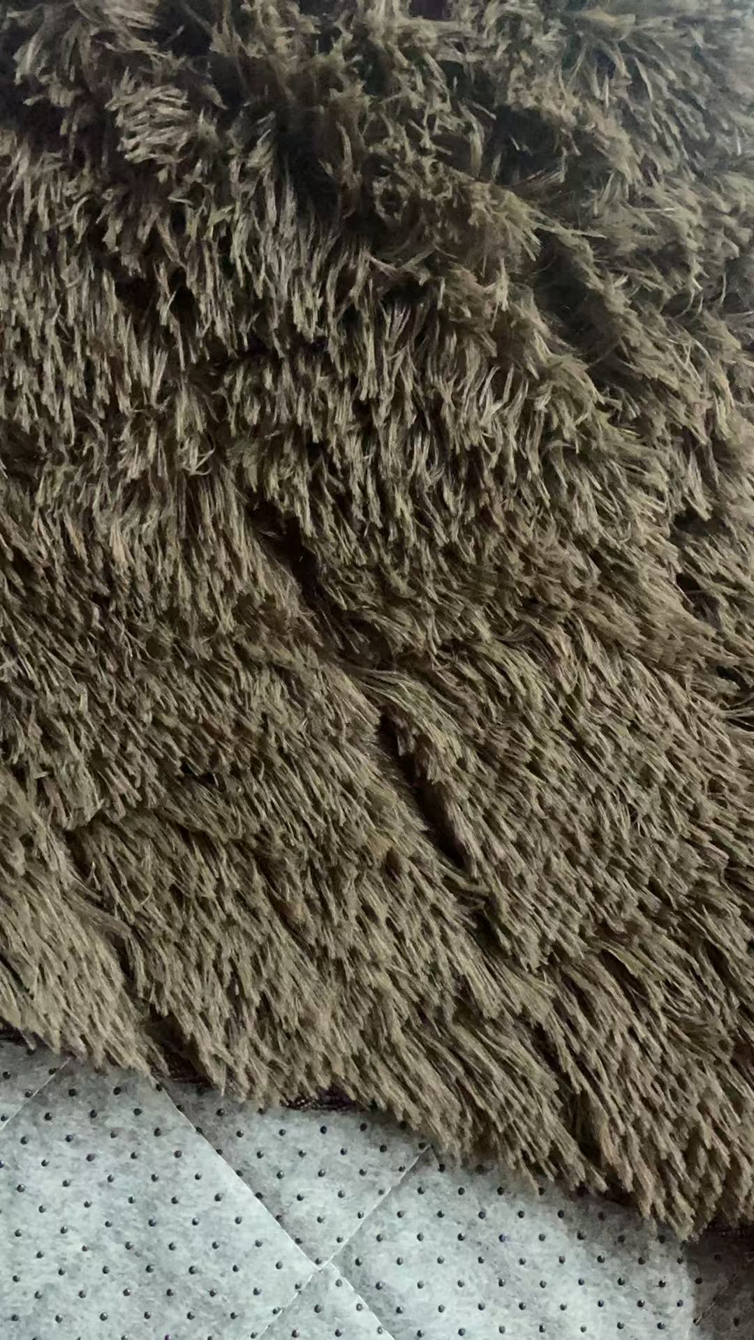 2*3 约棕色长毛地毯地垫 微瑕疵 防滑家用毛绒地毯