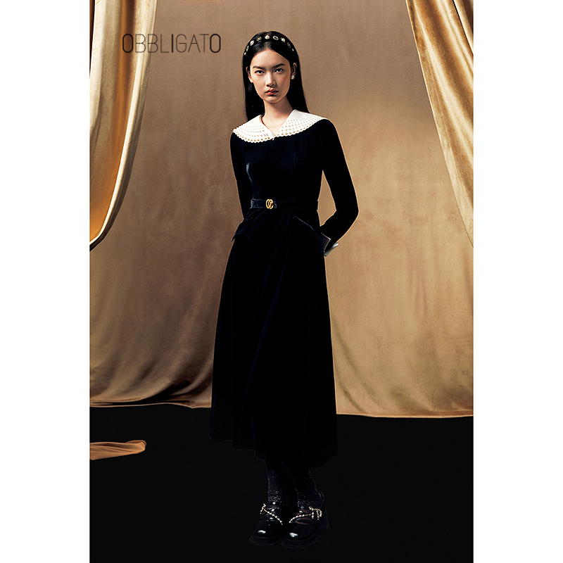 OBBLIGATO奥丽嘉朵1C33505190冬季钉珠领长丝绒连衣裙