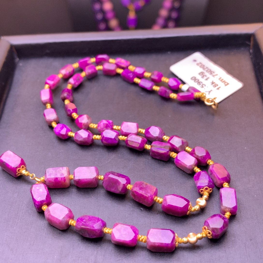 苏纪石（舒俱来）项链18K金镶嵌