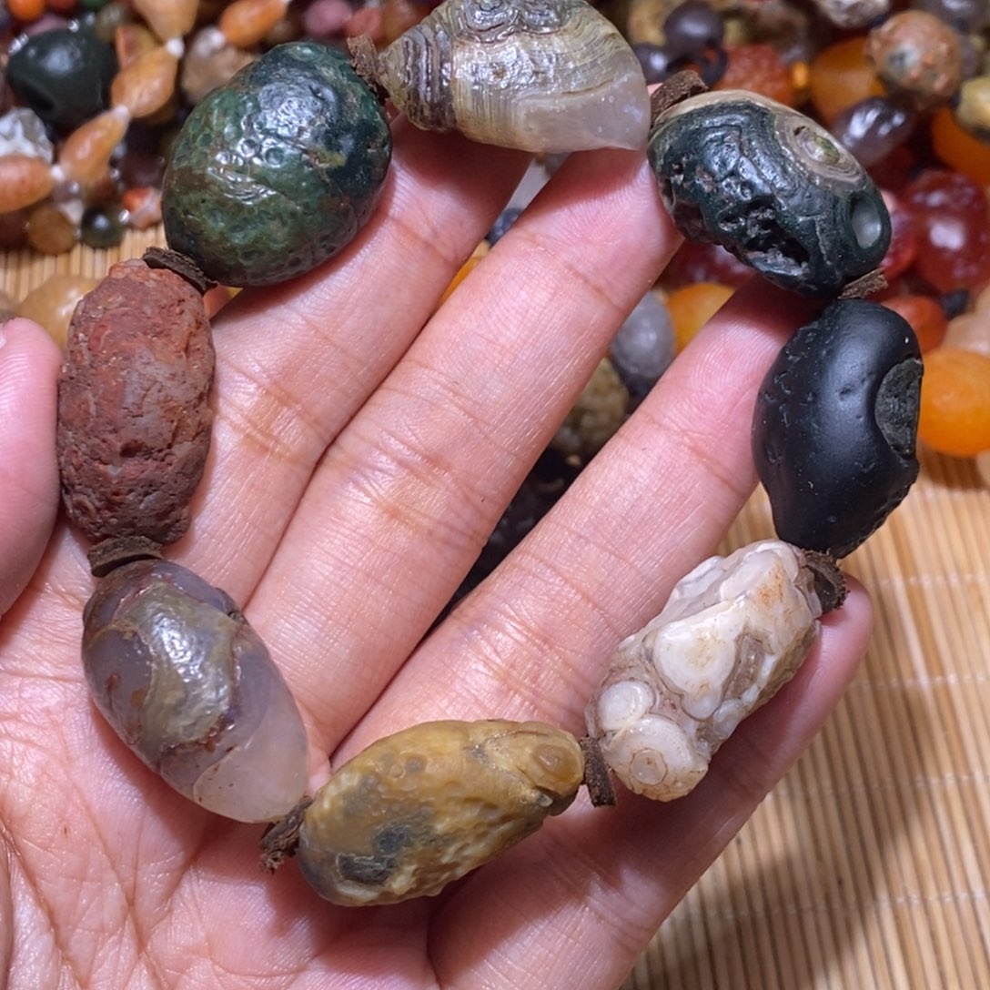 阿拉善天然戈壁石