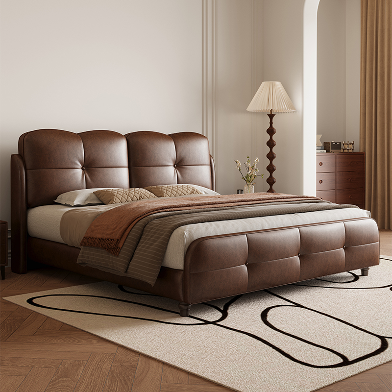 法式复古皮床主卧室高端大气1米8双人床现代简约中古风软包婚床