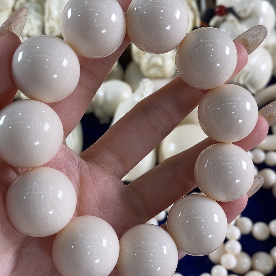 秋***客2.2圆珠11111111111