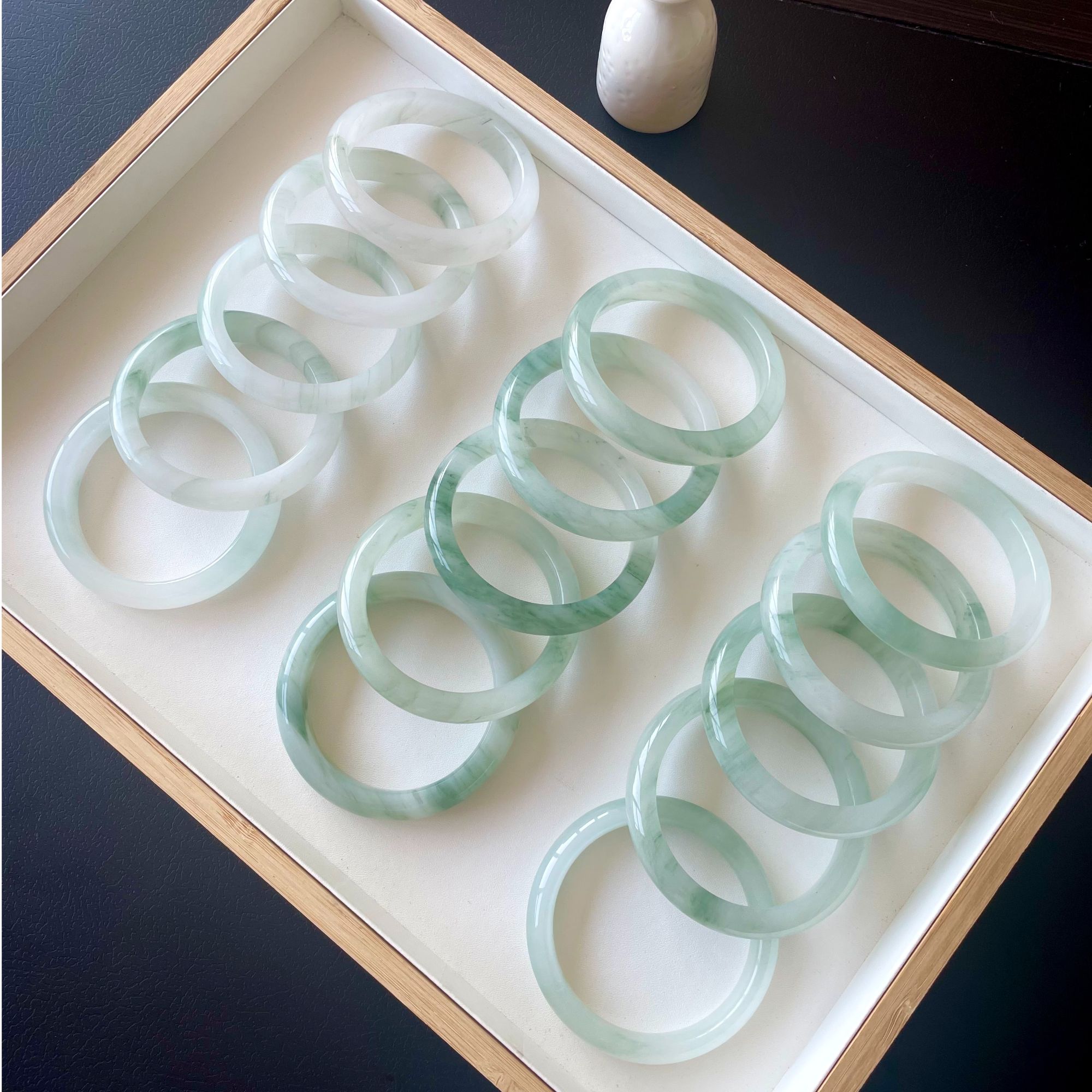 【正圈】高品质 新疆天然玉石天山翠手镯冰冰透透 多样性发其一