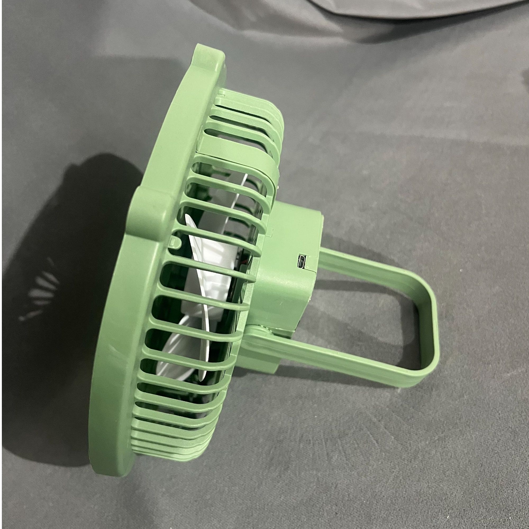 多功能大风四合一usb大风扇可壁挂上铺宿舍厨房家用（绿色）