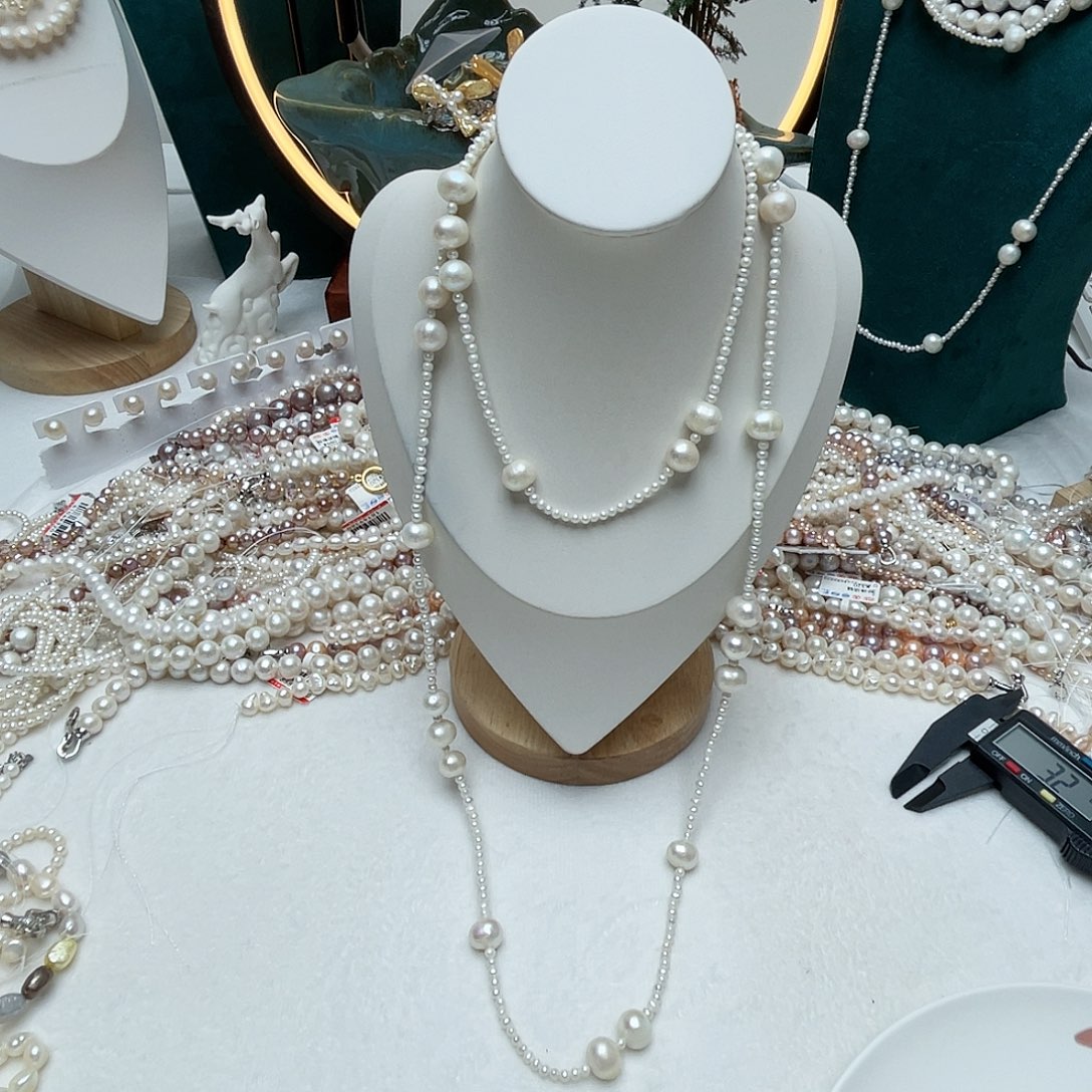 颈饰未镶嵌淡水珍珠