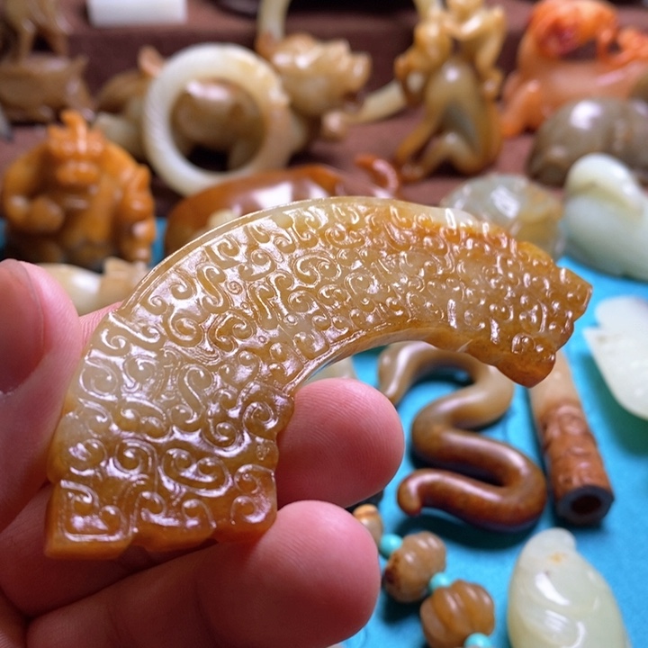 和田玉挂件未镶嵌