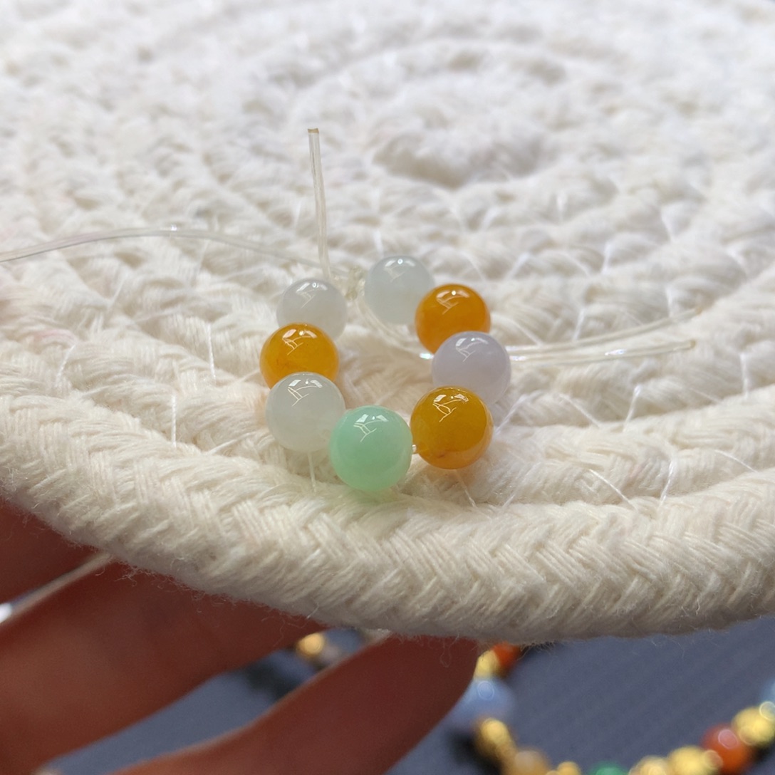 翡翠未镶嵌颈饰福利一组