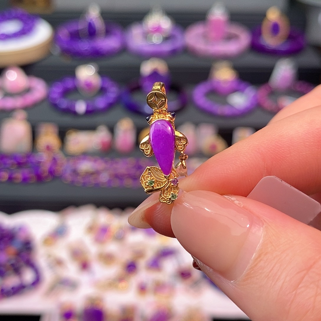 苏纪石（舒俱来）18K金镶嵌吊坠(不含链)