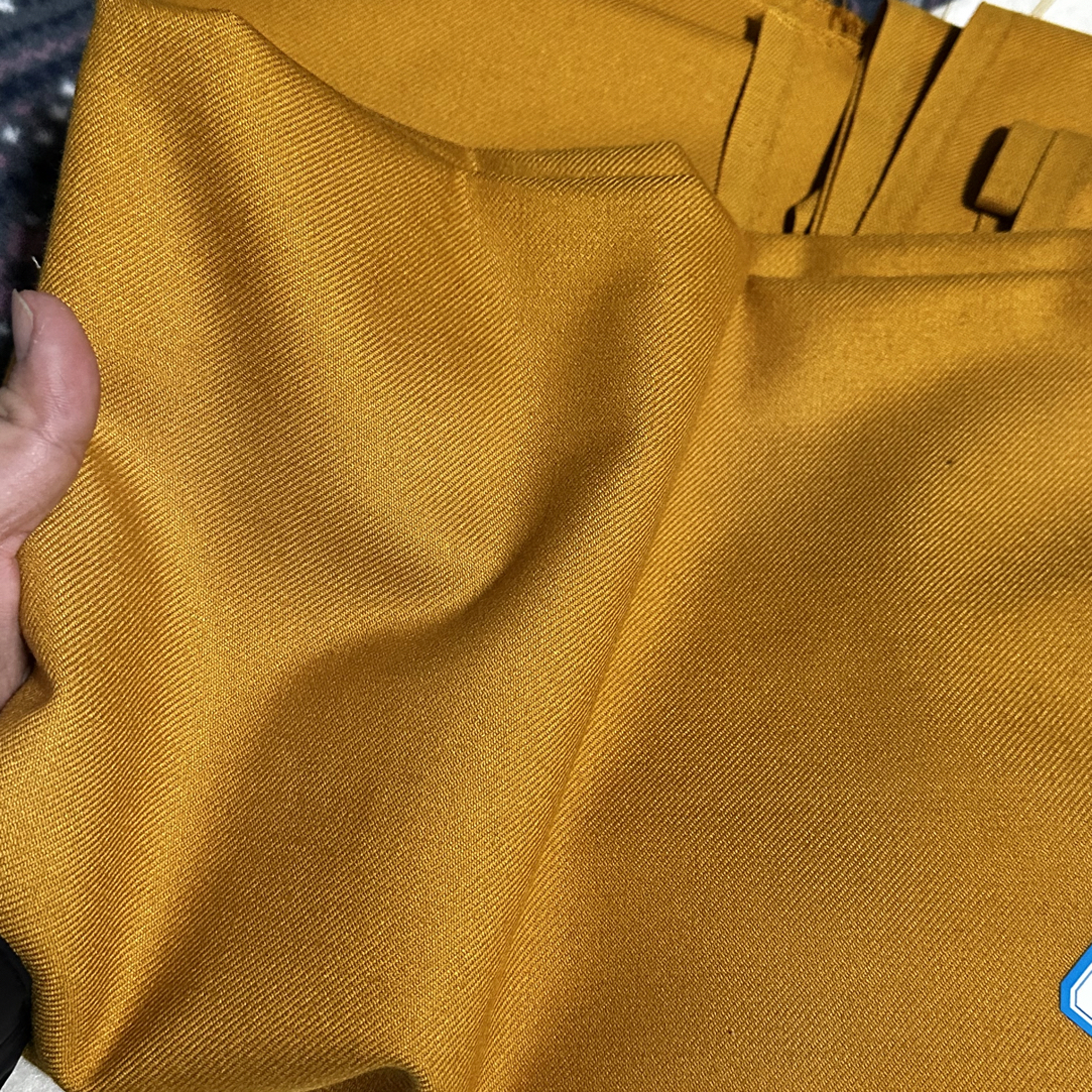 2米 焦黄色 含羊毛 抗皱垂感 西服时装布料面料 