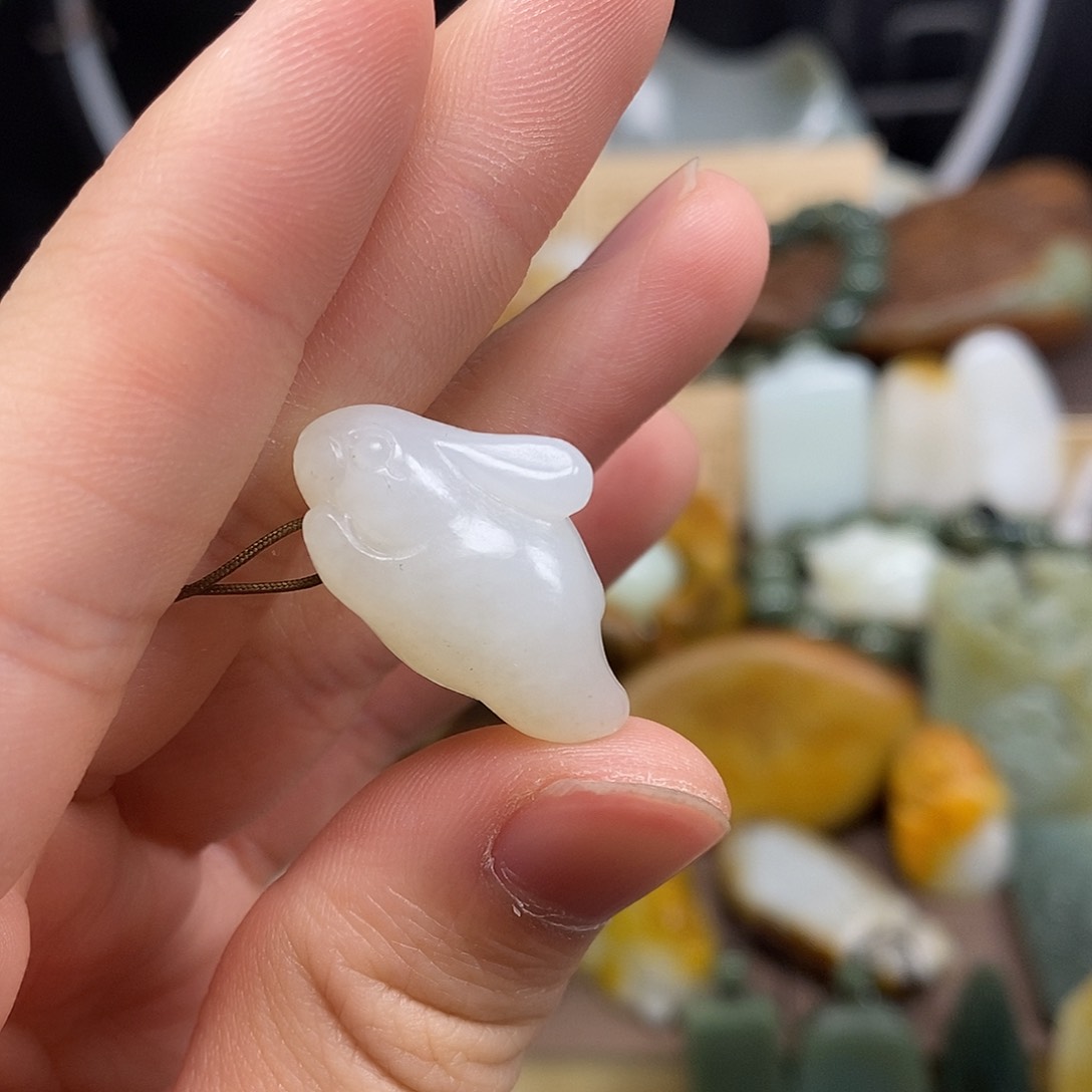 和田玉未镶嵌颈饰7