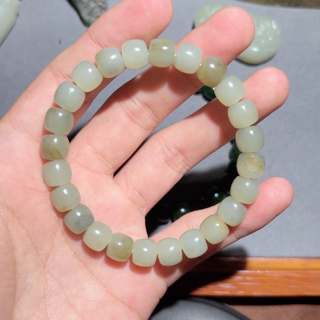 和田玉手链未镶嵌