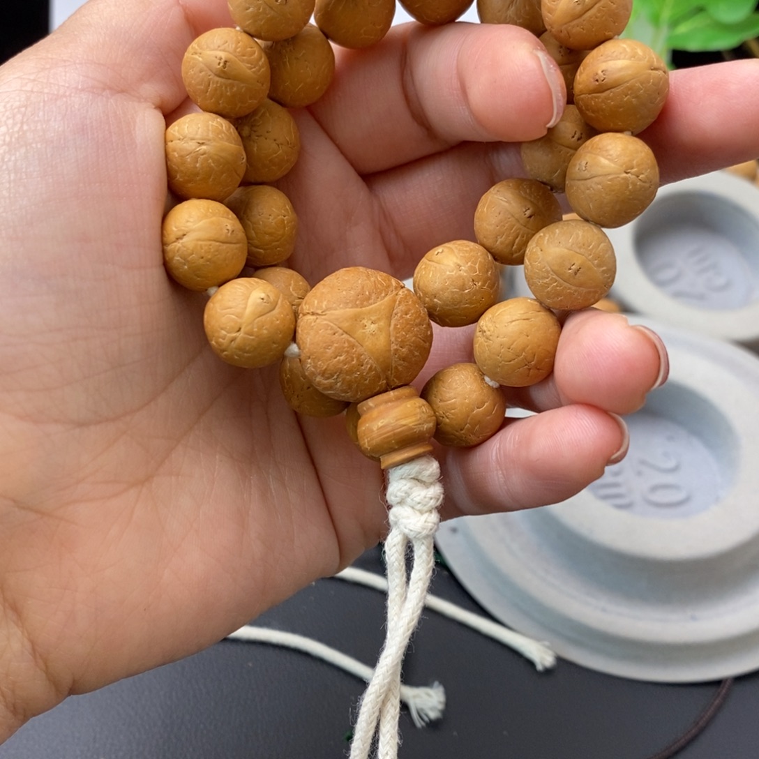 吊坠凤眼菩提12.5手持