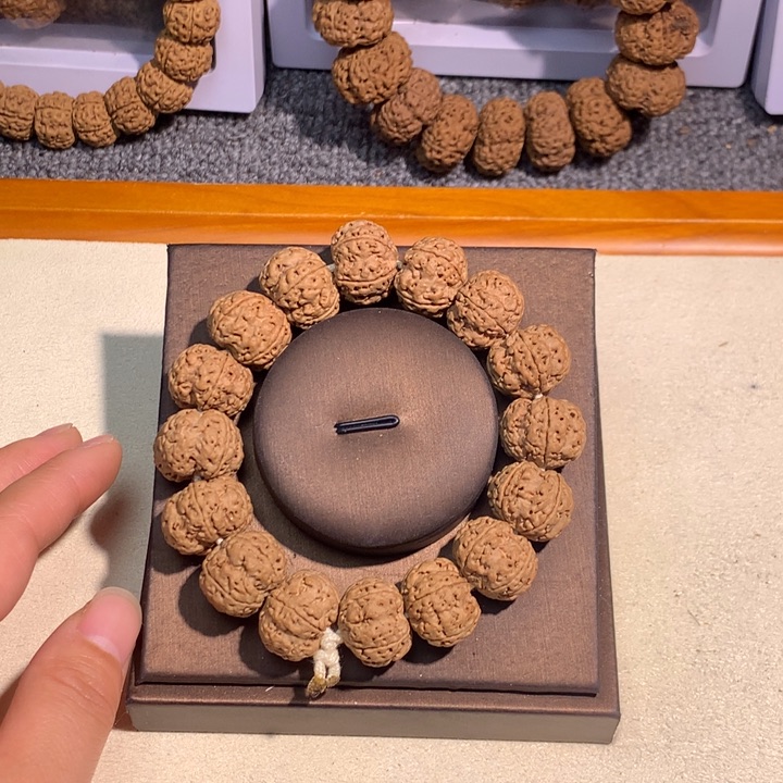 吊坠文玩核桃6号 18订制梅花