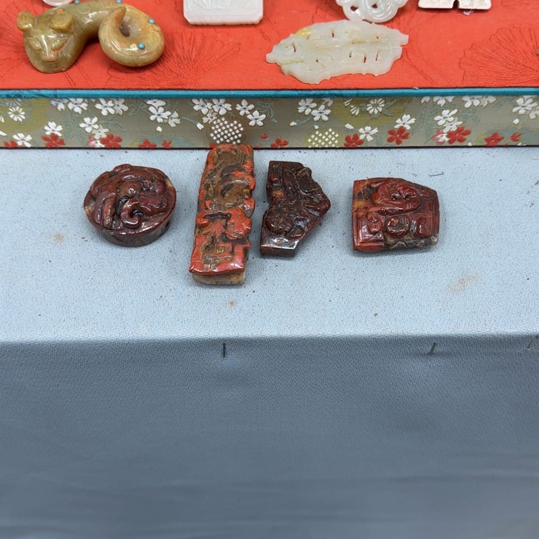 未镶嵌和田玉（糖玉）珠宝奇石€****净