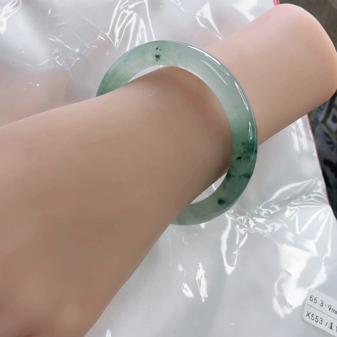 翡翠未镶嵌手镯55.3x553