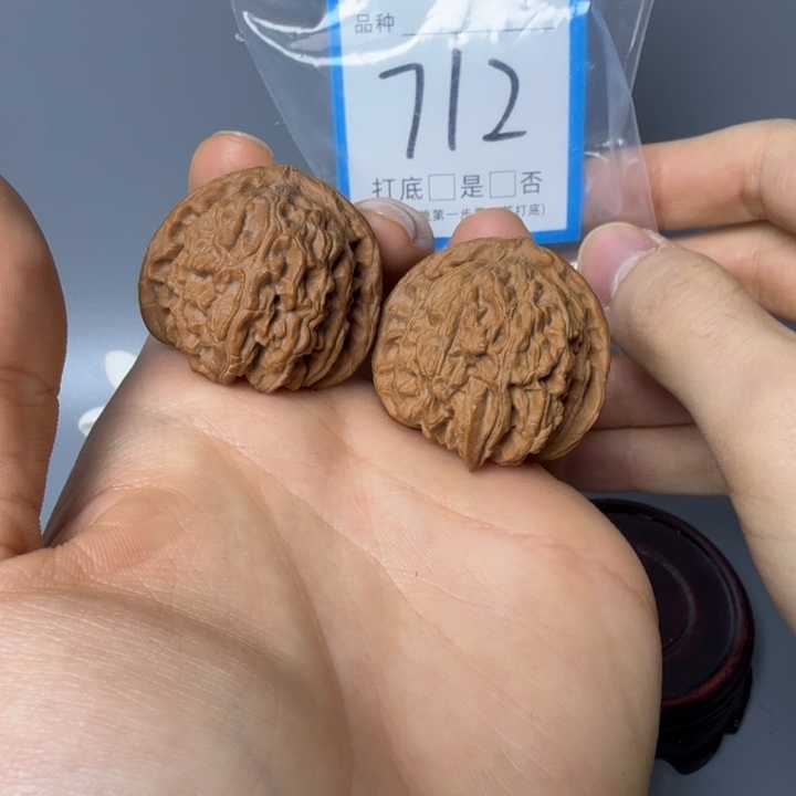 吊坠文玩核桃白狮子37