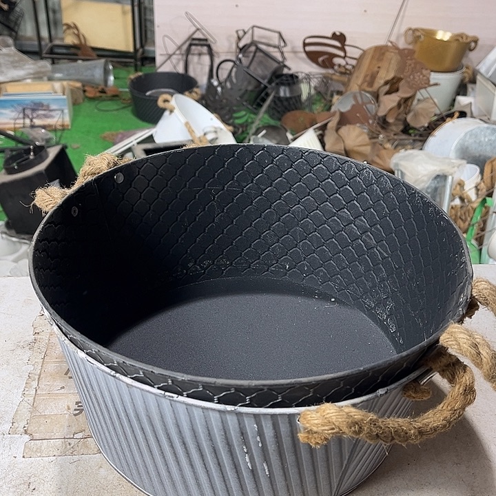 铁艺默认瑕疵介意勿拍发出不退不换