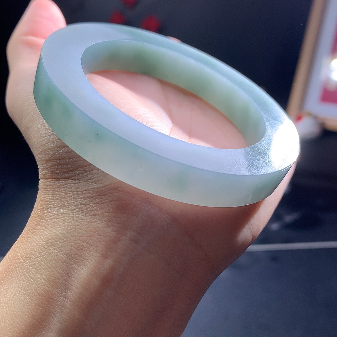 定制翡翠手镯未镶嵌