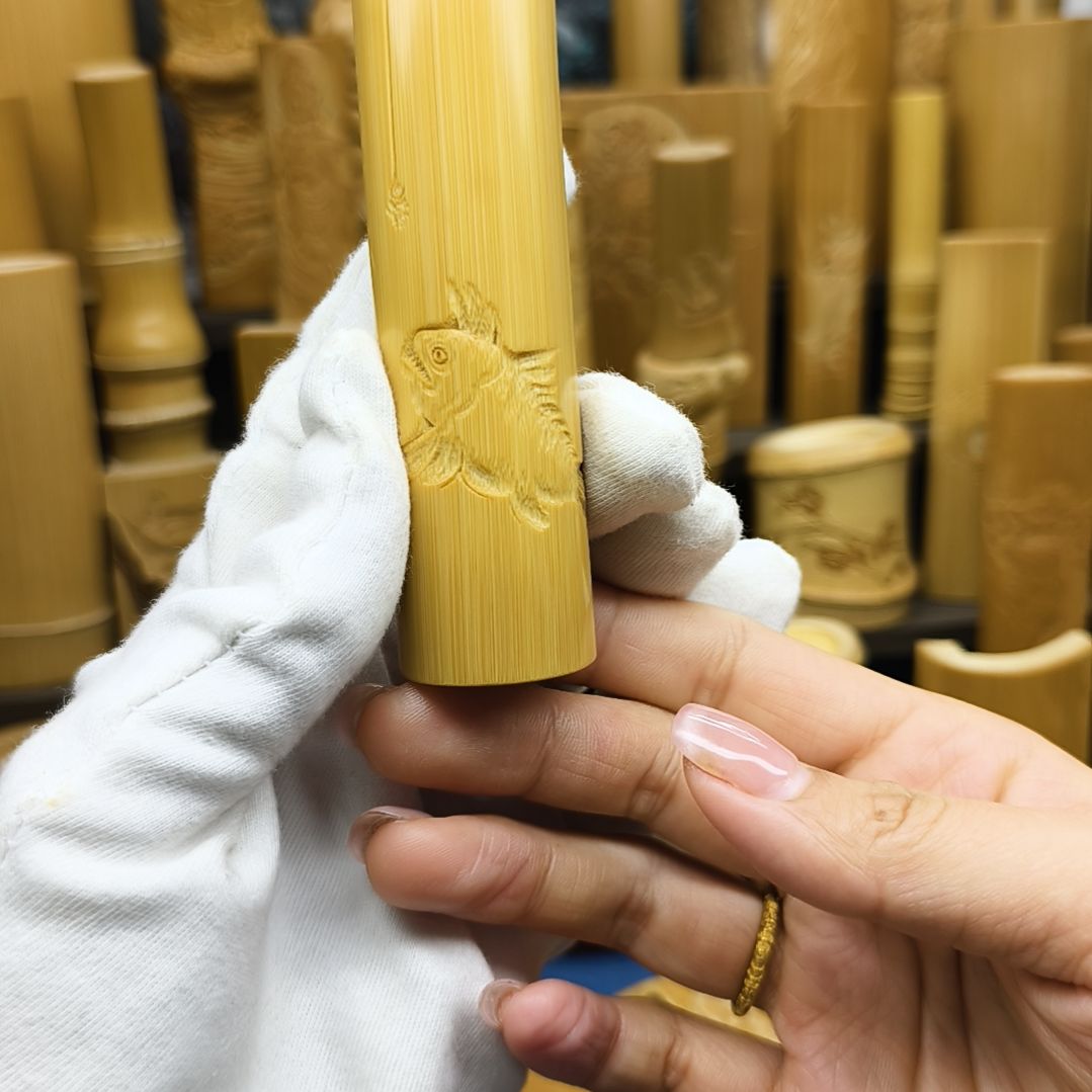 竹竹雕，实心竹《不急与鱼》