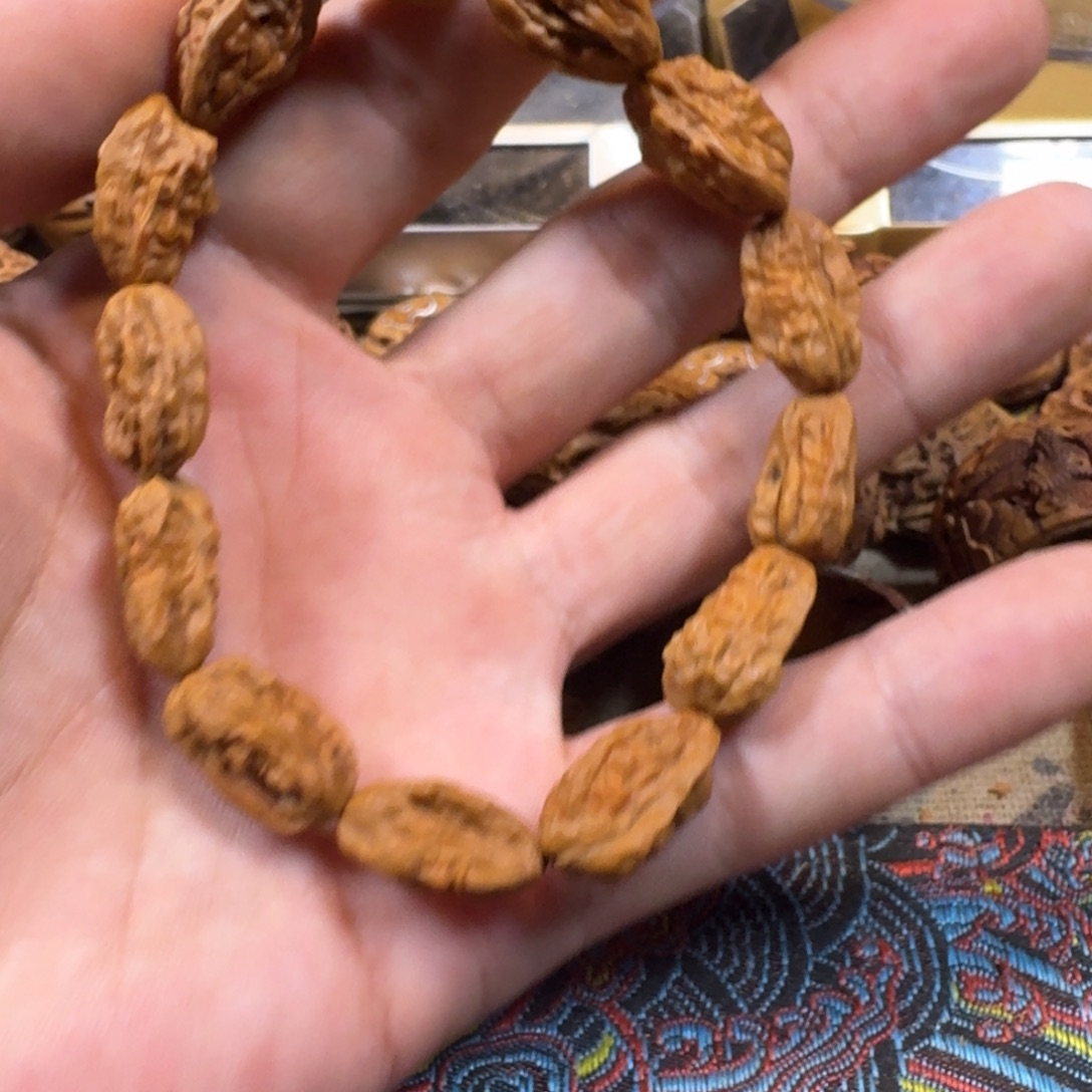 布***侯手串/手链核桃葡萄干罗汉65