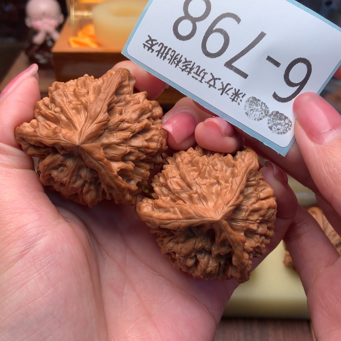 文玩核桃把件50官帽奔