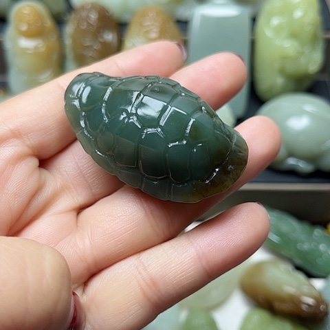 颈饰未镶嵌和田玉王*权