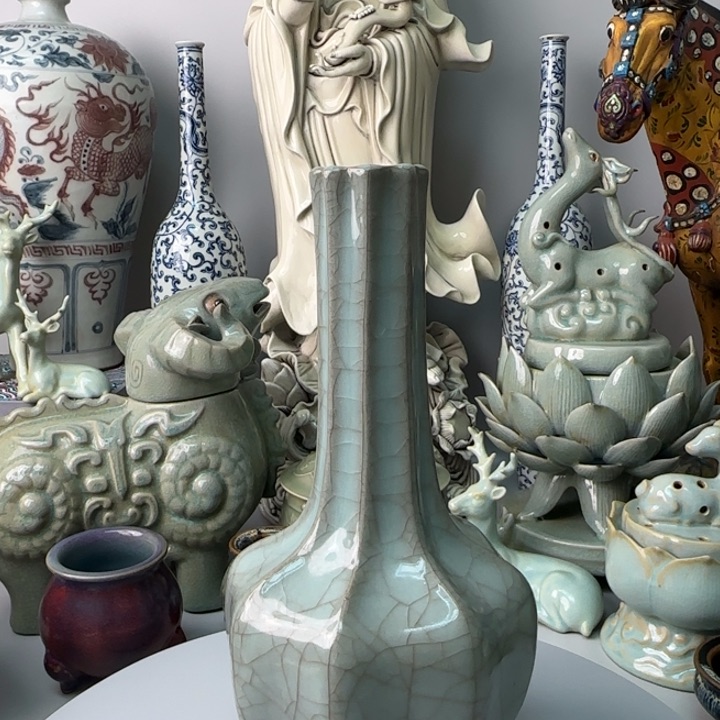 瓷片官窑八棱瓶瓷器瓷器
