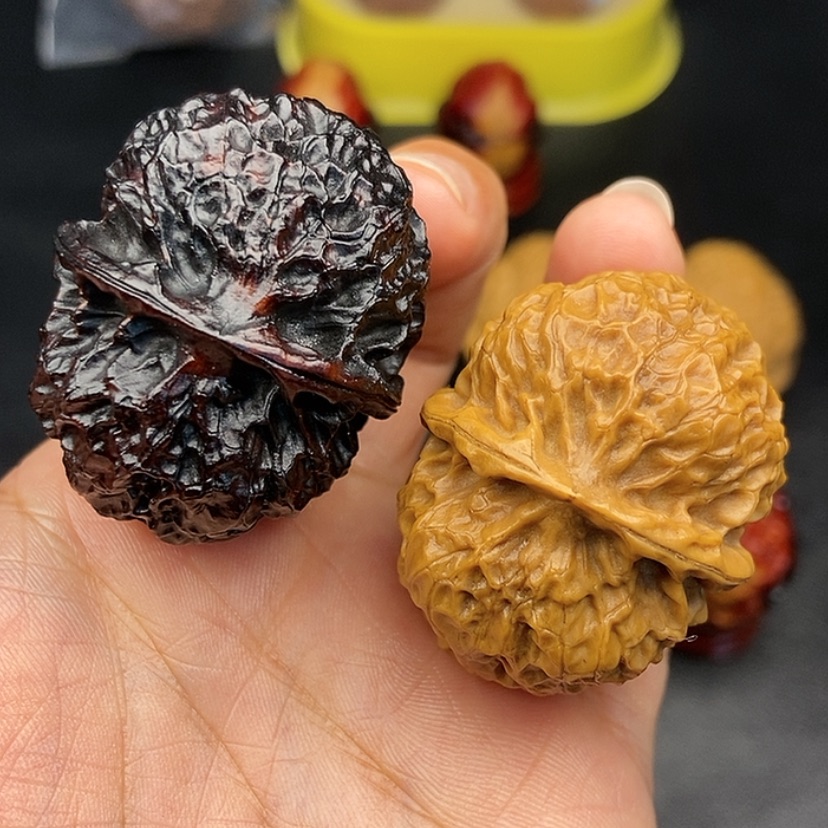 【闪购商品】把件文玩核桃42尺龙鳞绣球