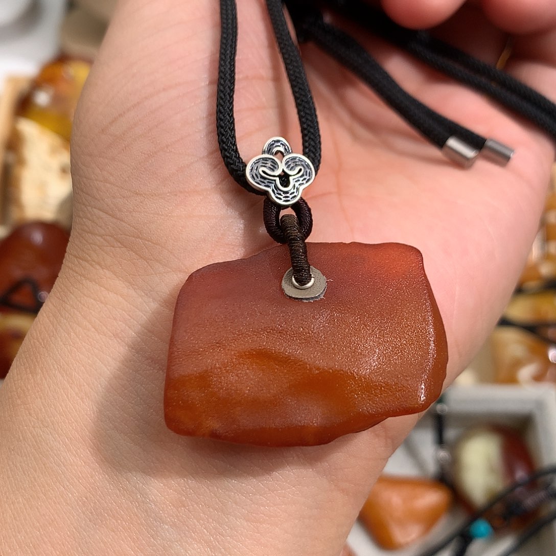 琥珀裸石未镶嵌你