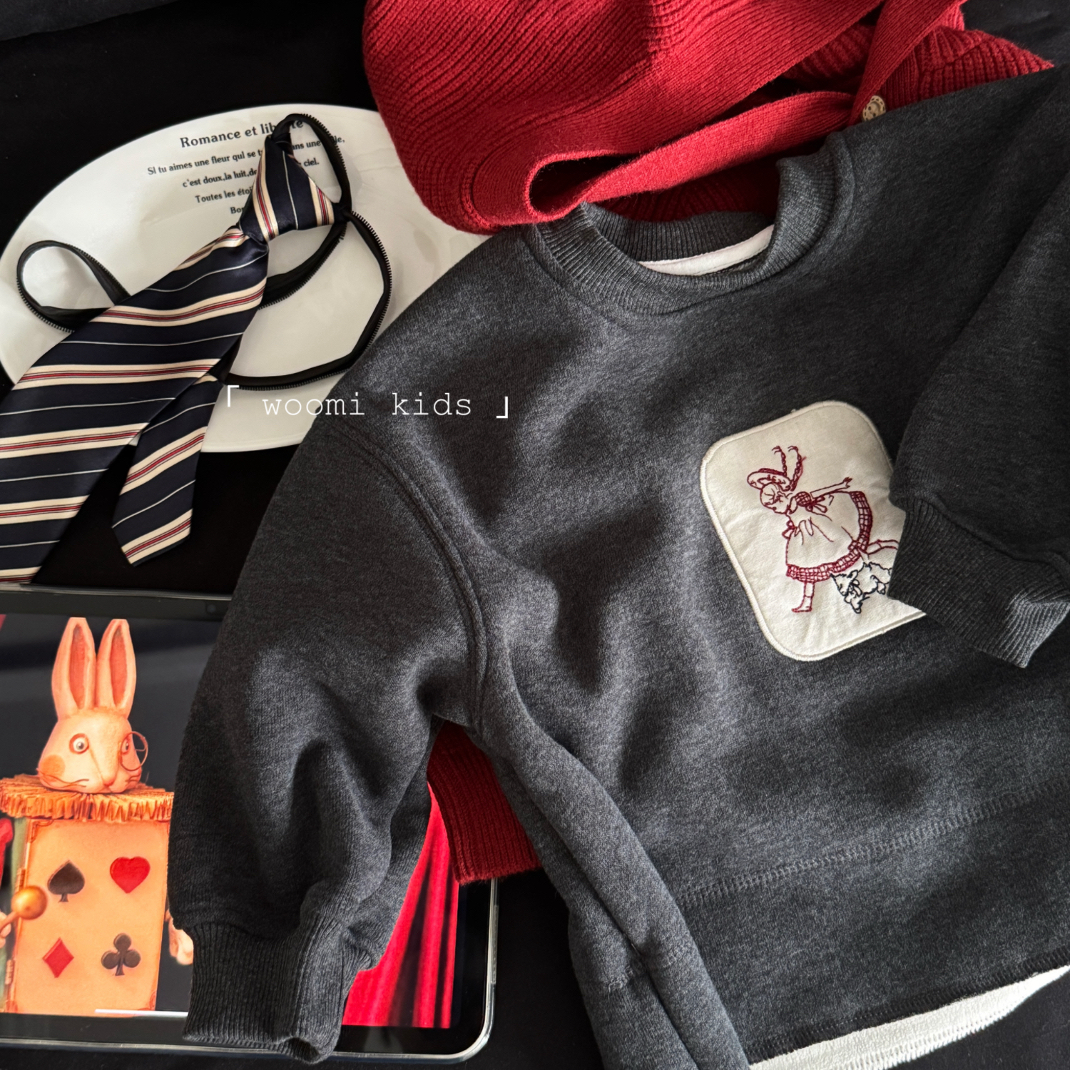 woomi·芙洛拉·儿童秋冬小众刺绣加绒内胆卫衣