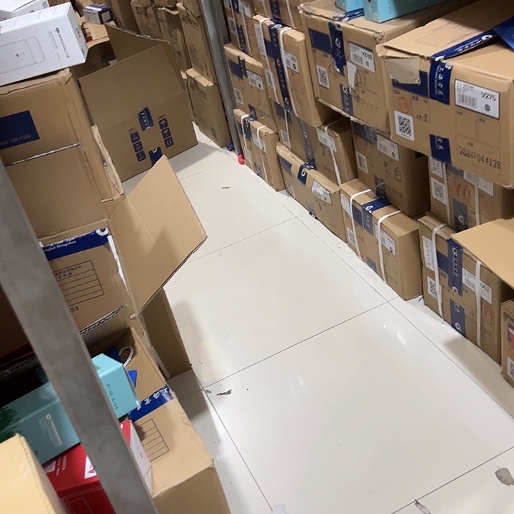 W***g送一个玻璃杯玻璃杯玻璃杯