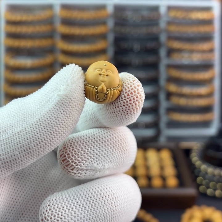 糖***糖猴头核桃吊坠小光头单颗镶嵌33米