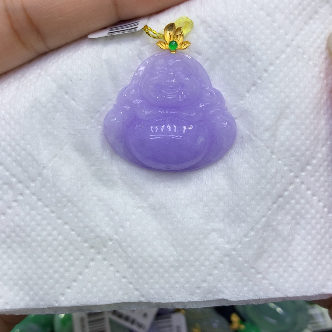 颈饰18K金镶嵌翡翠尼***）